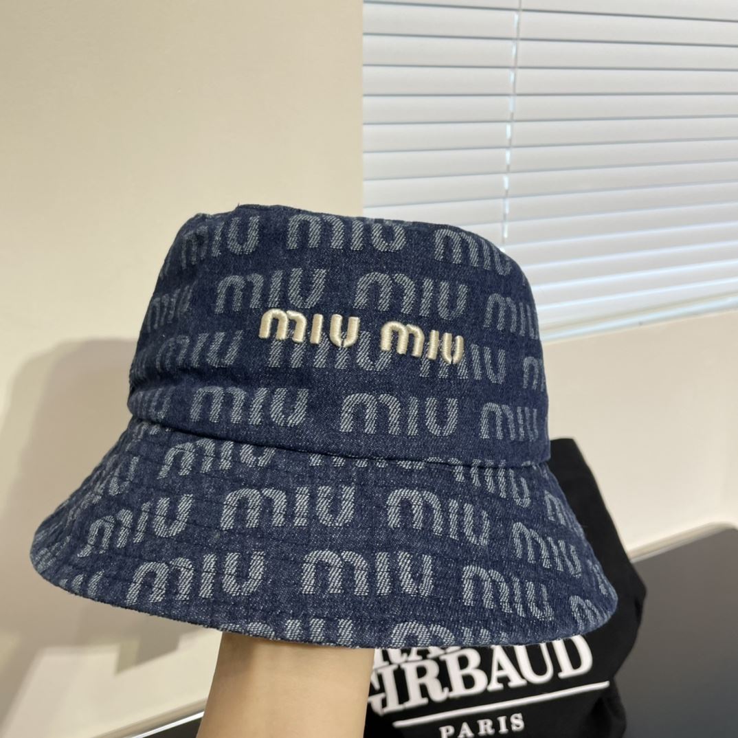 Miu Miu Caps